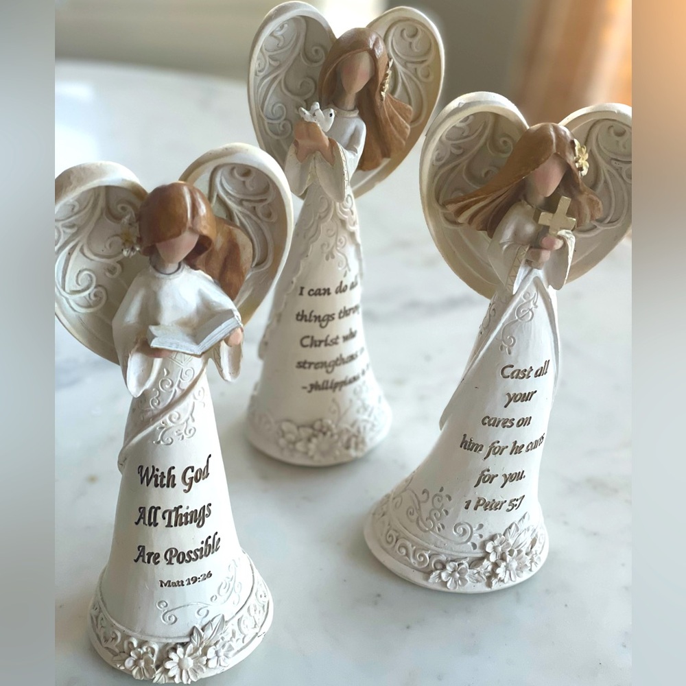 Three Graces Angel Figurines
Set includes 3 Angels with Different Bible Verses